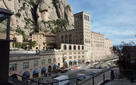 París, Lourdes, Andorra y Barcelona con París