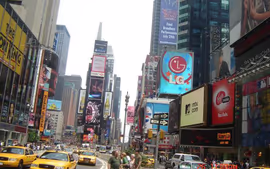 Whashington, NY con Capitales Canadienses fin NY