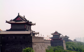 Encantos de China y Clásicos de Corea