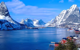 Descubra los Fiordos y Helsinki Primera – 2027