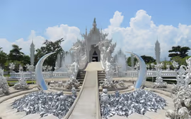 NORTE DE TAILANDIA Y RIO KWAI (+ Vuelo y noche en Bangkok al regreso)