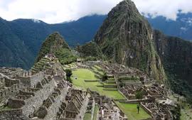 DE LOS ENIGMAS A LOS INCAS