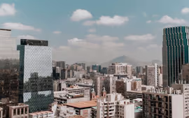 Oeste Fascinante - Vuelos desde Santiago de Chile