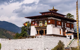 MITOS Y LEYENDAS DE NEPAL Y BHUTAN - Festival de la grulla de cuello negro - EXTENSION A TÍBET I