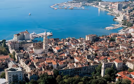 Viajando por la costa de Croacia a Grecia