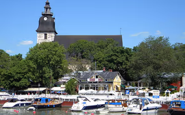 Capitais Bálticas de Estocolmo a Helsinque
