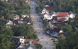 Pequim, Xangai, Laos e Camboja