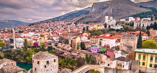 Bosnia: encanto histórico en los Balcanes