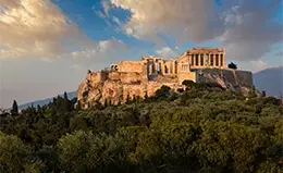 Descubre la majestuosidad de la Acrópolis y el Partenón