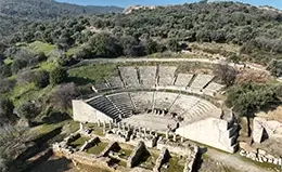 Experimenta la acústica del Teatro de Epidauro