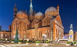 Visita a la histórica Basílica de San Antonio en Padua