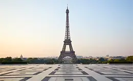Descubrimiento de los monumentos icónicos de París.