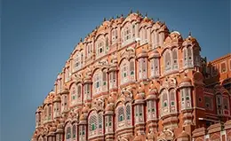 Descubrimiento del icónico Hawa Mahal, el Palacio de los Vientos.