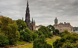Visita Edimburgo.