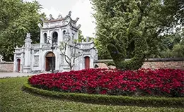 Descubrimiento del Templo de la Literatura.