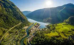 Explora Flam y su entorno natural