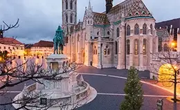 Descubre la Catedral de San Esteban.