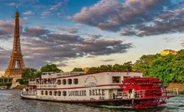 Navega por el romántico río Sena.