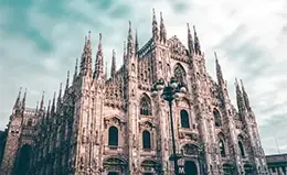 Visita a la impresionante Plaza del Duomo en Milán
