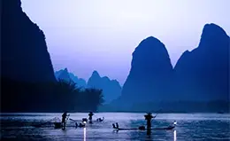 Crucero por el río Li Jiang y sus paisajes de ensueño.