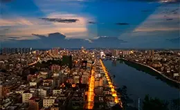 Regreso a Hanói para una última noche en la ciudad.