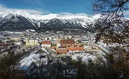 Descubre el encanto histórico de Innsbruck y su Tejadito de Oro.
