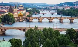 Descubre la belleza artística de Praga.