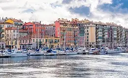 Paseo por el icónico paseo de los ingleses en Niza