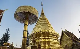 Vistas panorámicas desde el templo de la montaña, Wat Doi Suthep.