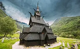 Iglesia de madera de Borgund: un tesoro medieval en Noruega.