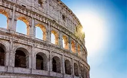 Recorrer el grandioso Coliseo