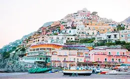 Descubre la pintoresca Positano y la histórica Amalfi