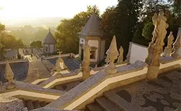 Sube al Santuario del Bom Jesús en el funicular histórico