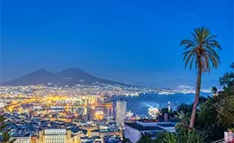 Opción de explorar Nápoles y Capri, joyas del sur de Italia