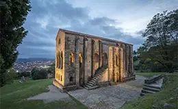 Oviedo; descubriendo la rica historia y arquitectura de la ciudad