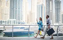 Compras lujosas en los centros comerciales de Dubai.