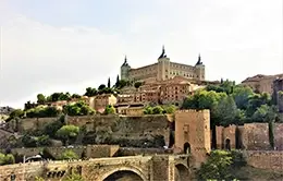 Descubra opcionalmente la histórica Toledo.