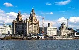 Exploración de Liverpool, hogar de los Beatles y el fútbol.