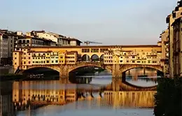 Descubre el majestuoso Duomo y el icónico Ponte Vecchio