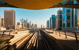 Traslado al aeropuerto de Dubai.