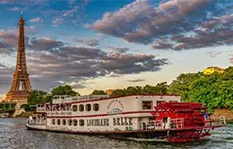 Navega por el romántico río Sena.