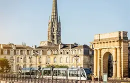 Paseo por el centro histórico de Burdeos