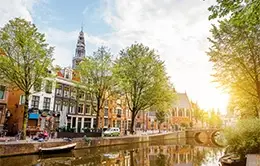Visita panorámica de los encantadores canales de Ámsterdam