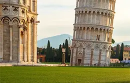 Visita a la famosa torre inclinada de Pisa