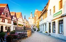 Descubre la magia de Rotemburgo, un pueblo de cuento de hadas.