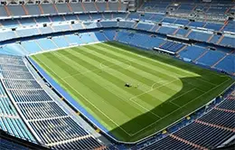 Explora el icónico Paseo de la Castellana y el Estadio Santiago Bernabéu