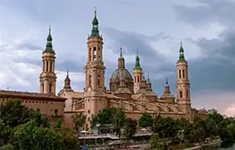 Visita a la Basílica del Pilar en Zaragoza