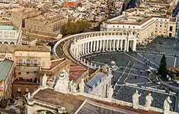 Explora los tesoros artísticos de los Museos Vaticanos