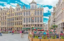 Recorrido panorámico por Bruselas y tiempo en la grand place.
