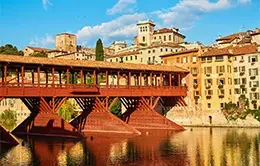 Un paseo por el icónico Ponte Vecchio.